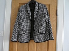 Lovely women damart for sale  INVERGORDON