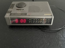 Radio réveil vintage d'occasion  Cernay