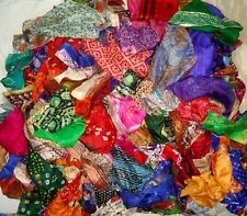 LOTE 100% SEDA PURA Telas Antiguas Vintage Sari REMANT 100 GRAMOS COLORES MIXTOS segunda mano  Embacar hacia Mexico