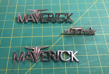 LOTE DE 3 EMBLEMAS FORD MAVERICK DA DÉCADA DE 1970 comprar usado  Enviando para Brazil