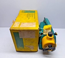 Refco 230 vacuum d'occasion  Expédié en Belgium