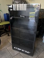 Vetrinetta espositiva dainese usato Vetrinetta espositiva dainese usato  Volvera