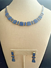 COLAR E BRINCOS ELOS PAINEL PRATA ESTERLINA DOURADA LÁPIS-LAZÚLI Smithsonian Ins comprar usado COLAR E BRINCOS ELOS PAINEL PRATA ESTERLINA DOURADA LÁPIS-LAZÚLI Smithsonian Ins comprar usado  Enviando para Brazil