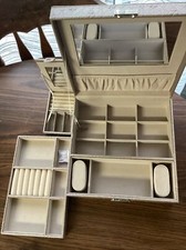 Embossed ivory jewelry for sale  Marshfield