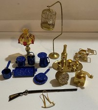 Unique dollhouse miniatures for sale  Burlington