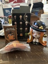 CAIXA ABERTA Pop Mart X Skullpanda - Série Família Addams - LEIA-O comprar usado  Enviando para Brazil