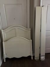 Bedroom suit twin for sale  Columbia