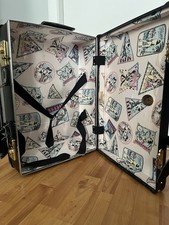 Globe trotter suitcase for sale  Cavendish