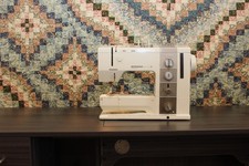 Bernina record 930 for sale Bernina record 930 for sale  Hanover