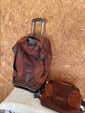 Mochila de bagagem Osprey Packs Meridian 60L/22" destacável com rodas com mochila de dia comprar usado Mochila de bagagem Osprey Packs Meridian 60L/22" destacável com rodas com mochila de dia comprar usado  Enviando para Brazil