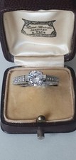 Jolie bague sertie d'occasion  Tours-