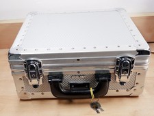 Rimowa Alu Fotokoffer,  Top Qualität,  36x30x16cm,  incl. Schlüssel ! comprar usado Rimowa Alu Fotokoffer,  Top Qualität,  36x30x16cm,  incl. Schlüssel ! comprar usado  Enviando para Brazil