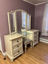 Vanity full length for sale  Yonkers