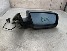 Specchietto retrovisore destro usato  Italia