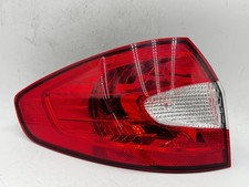 Usado, 2011 - 2013 Ford Fiesta Sedan OEM luz traseira de freio/lâmpada LADO DO PASSAGEIRO comprar usado Usado, 2011 - 2013 Ford Fiesta Sedan OEM luz traseira de freio/lâmpada LADO DO PASSAGEIRO comprar usado  Enviando para Brazil