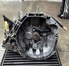 Cambio manuale dacia usato Cambio manuale dacia usato  Massa di Somma