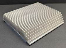 Usado, Dissipador de calor de alumínio grande 8-1/2" x 8-5/8" x 1-3/4" 3 lb 14 oz com furos de montagem comprar usado  Enviando para Brazil