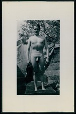 Male full nude d'occasion  Expédié en Belgium