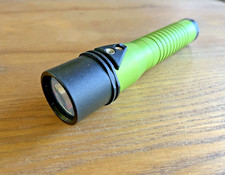 Streamlight strion led d'occasion  Expédié en Belgium