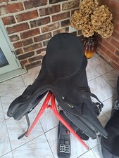 Bates saddle 17.5 for sale  ST. HELENS