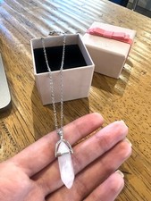 Collana con pietra usato  Mignanego
