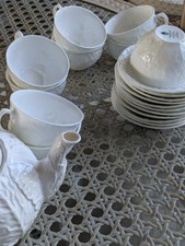 Set vintage white for sale  BOREHAMWOOD
