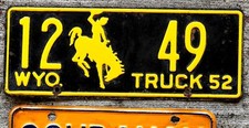 Placa de licença 1952 amarela sobre preta Wyoming TRUCK 12 = Lincoln County comprar usado  Enviando para Brazil