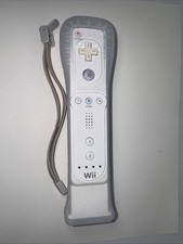 Usado, Controle remoto oficial do fabricante Nintendo Wii branco com Nunchuck RVL-003 Motion Plus 026 comprar usado Usado, Controle remoto oficial do fabricante Nintendo Wii branco com Nunchuck RVL-003 Motion Plus 026 comprar usado  Enviando para Brazil
