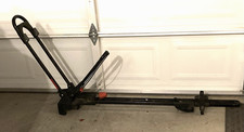 Yakima frontloader rooftop for sale  Davis