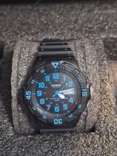 Relógio CASIO MRW-200H dia/data mostrador azul caixa preta e pulseira 6"-8" nova bateria comprar usado Relógio CASIO MRW-200H dia/data mostrador azul caixa preta e pulseira 6"-8" nova bateria comprar usado  Enviando para Brazil