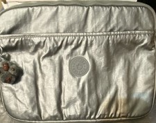 Bolsa para laptop Kipling prata 13" metálica nova sem etiquetas AC8204 comprar usado  Enviando para Brazil