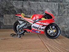 Ducati rossi minichamps d'occasion Ducati rossi minichamps d'occasion  La Roche-sur-Foron