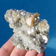 Minerali stupenda scheelite usato  Venegono Superiore