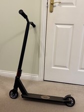 Outrage skate pro for sale  WICKFORD