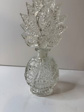 Frasco de perfume vintage de vidro transparente vazio com tampa frasco vazio 8” de altura comprar usado Frasco de perfume vintage de vidro transparente vazio com tampa frasco vazio 8” de altura comprar usado  Enviando para Brazil