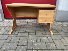 Kinderschreibtisch massivholz  gebraucht kaufen  Bad Nauheim