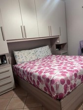 Letto matrimoniale contenitore usato  Vignate
