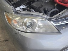 Conjunto de farol direito usado serve para: Toyota Sienna 2019 sem LED diurno l comprar usado  Enviando para Brazil