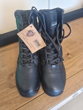 Womens magnum boots for sale  PLYMOUTH