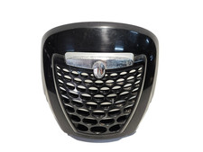 Carena scudo anteriore usato Carena scudo anteriore usato  Caivano