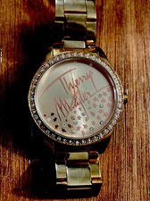 Montre thierry mugler d'occasion  Les Eyzies-de-Tayac-Sireuil