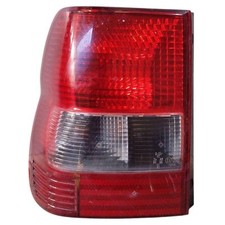 Fanale posteriore sinistro usato  Pratola Peligna