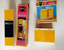 Pedigree sindy kitchen for sale  HOVE