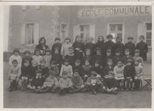 Photo ecole communale d'occasion  Lurcy-Lévis