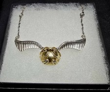 Colar Harry Potter Golden Snitch TM & WBEI prata esterlina folheado a ouro 14,6 g  comprar usado  Enviando para Brazil
