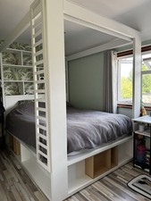 Four poster bed for sale  WINDSOR