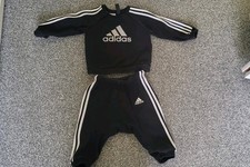 Month adidas black for sale  READING