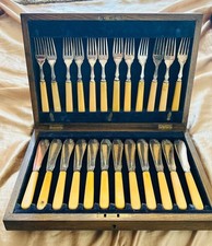 Silver plate boxed for sale  SOUTHAMPTON