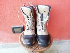 Scarpe scarponi montagna usato  Busca