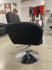 Poltrone parrucchiere usato  Udine